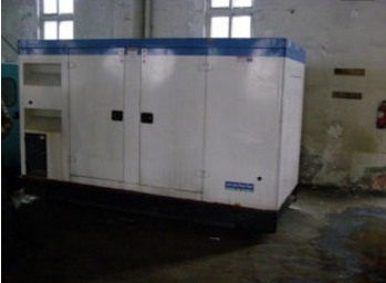 繁昌康明斯150kw大型柴油二手发电机组 繁昌康明斯150kw大型柴油二手发电机组